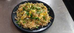 Egg Noodles with Special Schezwan Chutney [Serves 1]
