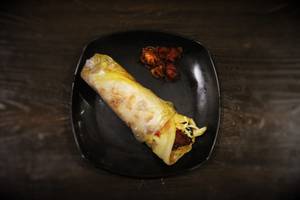 Ghee Podi Chicken Parotta Roll