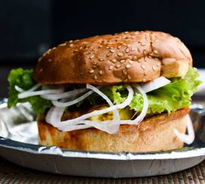 Crispy Paneer Burger