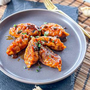 Chicken Pan Fried Momo (6 Pcs)