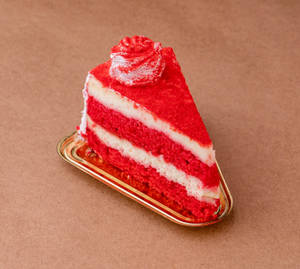 Red Velvet Cheesecake (Slice)                                        