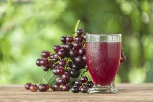 Black Grapes