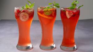 Strawberry Lime Soda