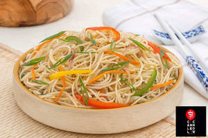 Veg Hakka Noodles