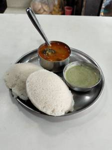 Idly sambhar