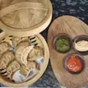 Steamed veg momos