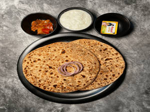 2 Onion Paratha