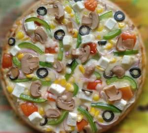 Fresh American Veg Special Pizza