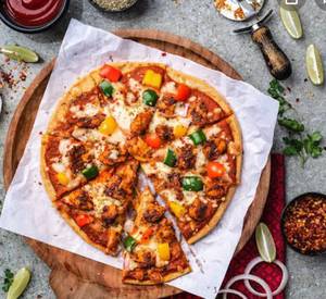 Tex Mex Veg Salsa Pizza [jalapeno,olives,bellpepper,onions,corn,spicy San Marzano Salsa Sauce]