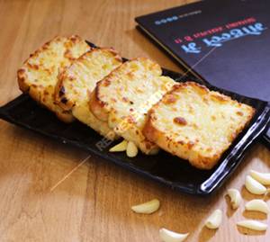 Garlic bread