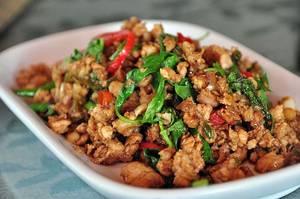 Chicken ( Minced ) Sir Fried With Basil And Chillies