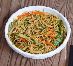 Chilly Garlic Veg Noidles