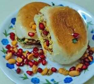 Amul Butter Dabeli