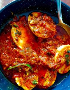Egg Lababdar [3 Tandoori Eggs In Rich Gravy]