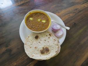 Masala Onion Roti With Amul