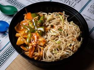 Paneer Chilli Noodles Box