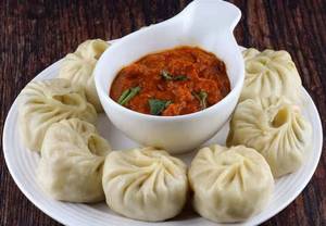 Veg Momos [7 Pieces]