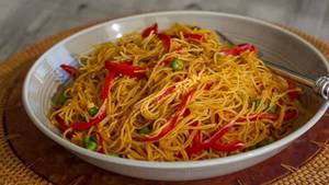 Singapuri Noodles