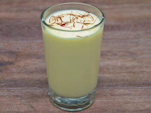 Kesar Lassi