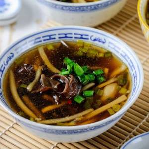 Hot & Sour Soup [Veg]