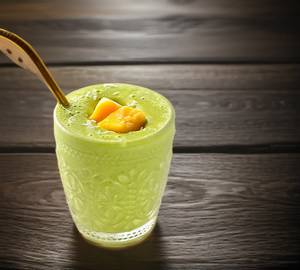 Fresh Avacado & Mango Shake (350 ml)