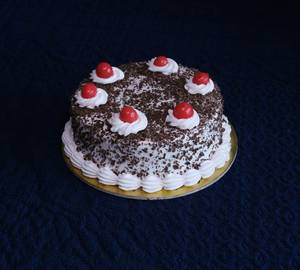 Eggless Black Forest Cake