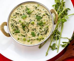Methi Mutter Malai