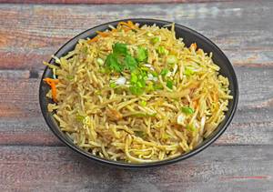 Veg Combination (Rice + Noodles)