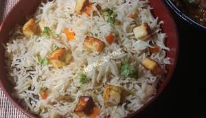 Cashew Paneer Fried Rice 