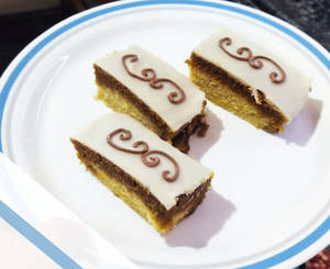 Cold Coffee Cake Pieces