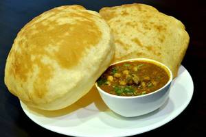 Chola Bhatura Meal