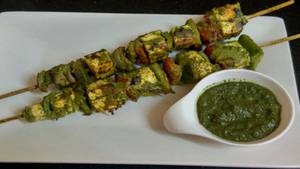 Paneer Hara Matar Tikka