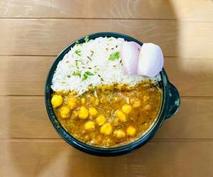 Masala Chhola With Rice