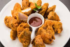 Eggs Pakoda -8 Pcs Serve 1-2 Person