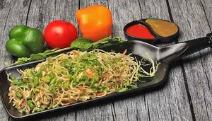 Veg Hakka Noodles