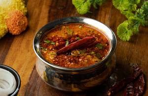 Dal Kolhapuri Tadka