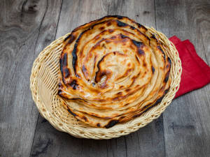 Lachha Paratha    