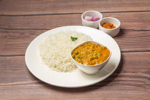 Aloo Mattar & Steamed Rice