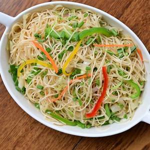 Hakka Noodles