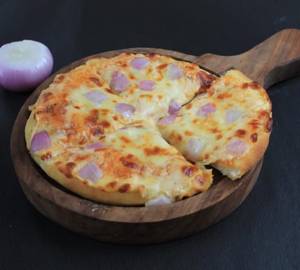 Cheese Onion Pizza