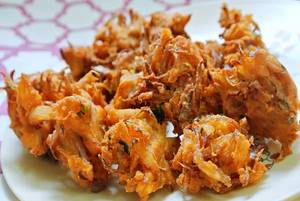 Onion Pakoda