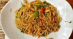 Veg Chilli Garlic Noodles