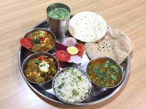 Punjabi Sabji Roti Comboo