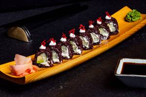 Black Rice Mamenori Sushi Roll