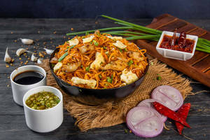 Chicken Schezwan Noodles