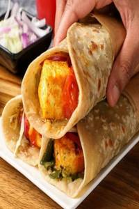Achari Paneer Tikka Roll