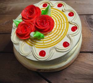 Red Flower Butterscotch Cake