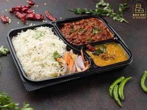 Butter Kheema Masala Rice Meals