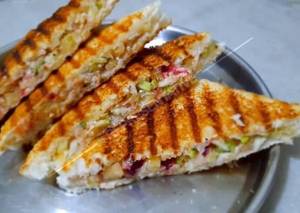 Veg Schezwan Masala Cheese Toast Sandwich