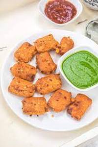 Paneer Pakoda (6 Pcs)  